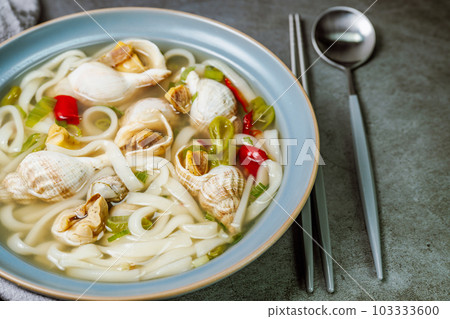 golbaengi tang, Korean style sea snail soup food cuisine 103333600