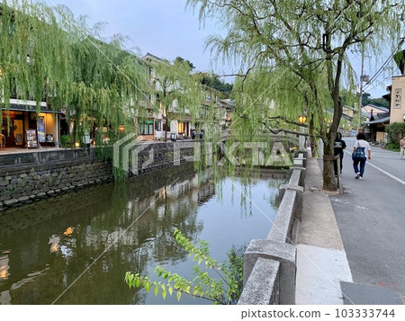 城崎溫泉的水路與風景【大正近代溫泉街】 城崎溫泉的水路與風景【大正近代溫泉街】 103333744