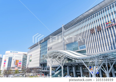Fukuoka City, Fukuoka Prefecture, the largest terminal station in the Kyushu region, sunny JR Hakata Station (Hakata Exit) 103338939