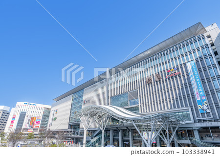 Fukuoka City, Fukuoka Prefecture, the largest terminal station in the Kyushu region, sunny JR Hakata Station (Hakata Exit) 103338941