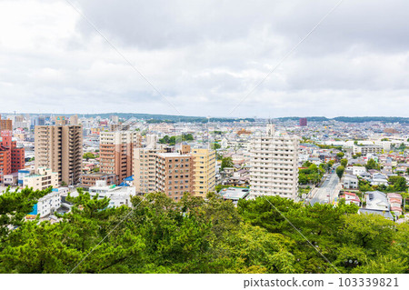 Japan's Top 100 Castles Kubota Castle in the fresh greenery View from Misumi Yagura Japan's Top 100 Castles Kubota Castle in the fresh greenery View from Misumi Yagura 103339821