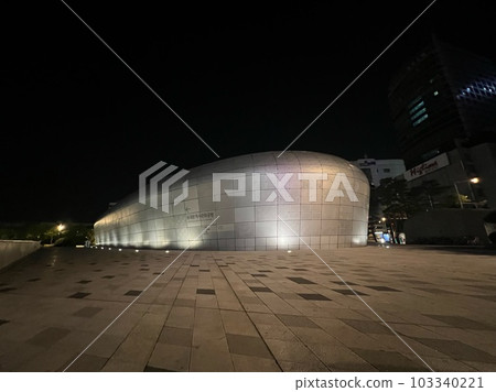 韓國首爾東大門夜景DDP 103340221