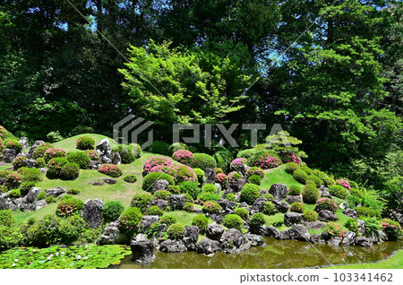 Yongtang Temple Garden 103341462