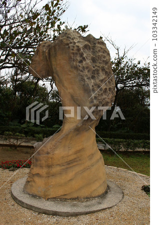 台灣野柳地質公園奇石 台灣野柳地質公園奇石 103342149