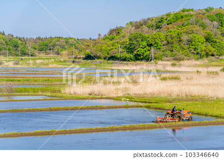 Rice planting plowing spring tractor handle 103346640