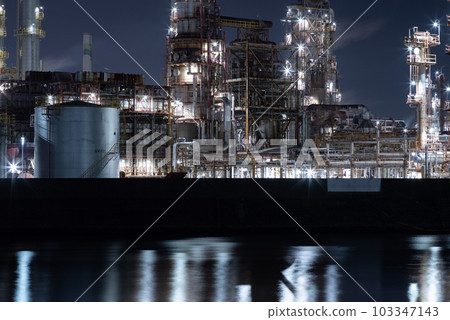Factory night scene Yokkaichi city Factory night scene Yokkaichi city 103347143