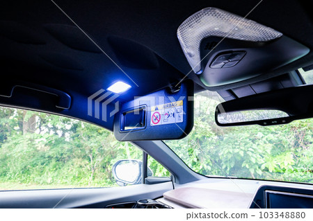 automotive vanity lamp 103348880