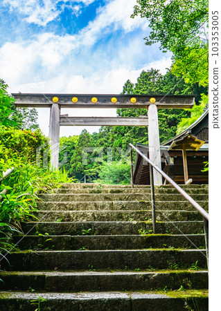 京都市山科區日向神社的鳥居 103353005