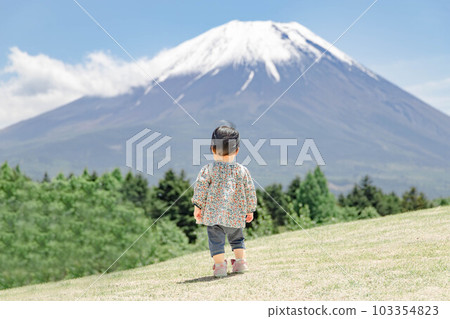 走向富士山的孩子們 走向富士山的孩子們 103354823