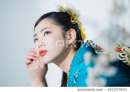 振臂長發 103357643