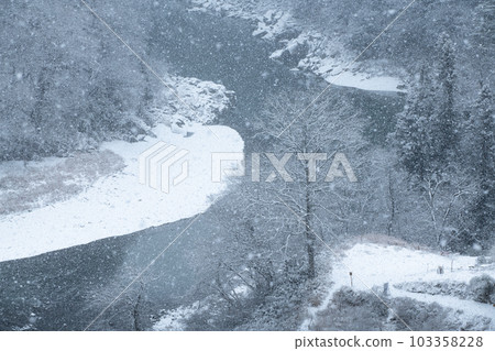 雪天的天龍川 103358228