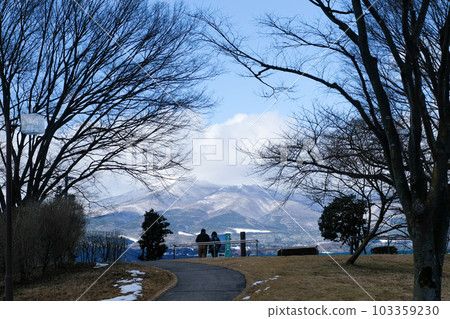 福島縣安多太郎服務區的安多太郎山 福島縣安多太郎服務區的安多太郎山 103359230
