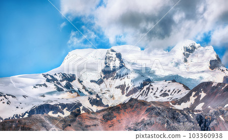 Breathtaking view of volcanic mountains around Skaftafellsjokull glacier. 103360938