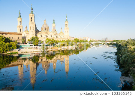 Saragossa city day view, Spain. Zaragoza cathedral. 103365145