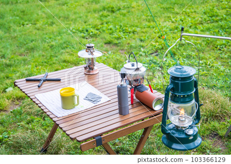 Camping life 103366129