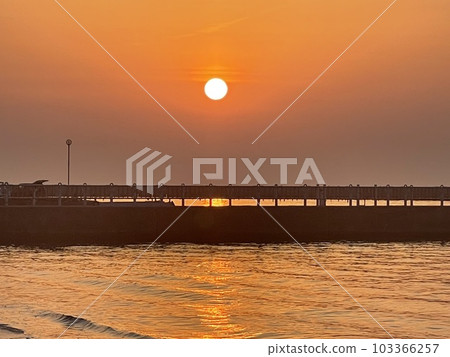 Mie Prefecture Shirako Port Green Space at sunrise Mie Prefecture Shirako Port Green Space at sunrise 103366257