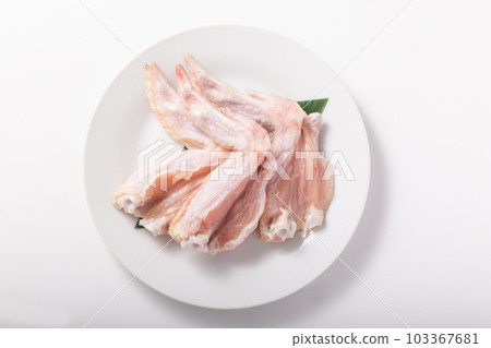Young Chicken Wings Raw Meat (Domestic) Young Chicken Wings Raw Meat (Domestic) 103367681