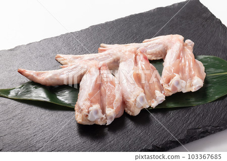 Young Chicken Wings Raw Meat (Domestic) Young Chicken Wings Raw Meat (Domestic) 103367685