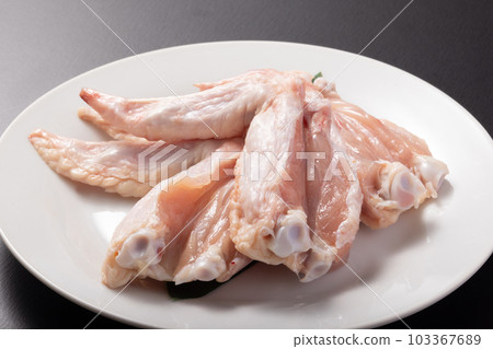 Young Chicken Wings Raw Meat (Domestic) Young Chicken Wings Raw Meat (Domestic) 103367689