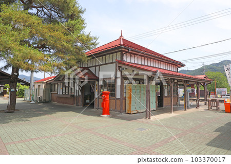 Nagaoka Station Nagaoka Station 103370017