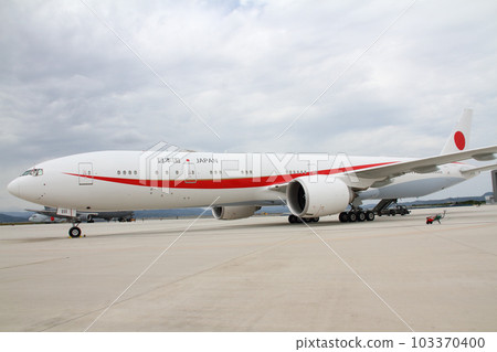 日本政府飛機波音 777-300ER 日本政府飛機波音 777-300ER 103370400