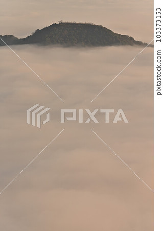 秋天的向山連峰 103373153