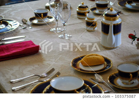 Table Coordinate Table Coordinate 103375087