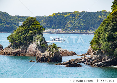 Katsuura Port in Nanki Katsuura Town, Wakayama Prefecture Katsuura Port in Nanki Katsuura Town, Wakayama Prefecture 103379403