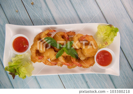 Recipe for shrimp fritters in sweet and sour sauce Recipe for shrimp fritters in sweet and sour sauce 103380218