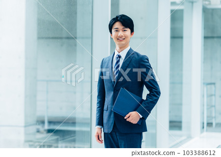 Young businessman in the office 103388612