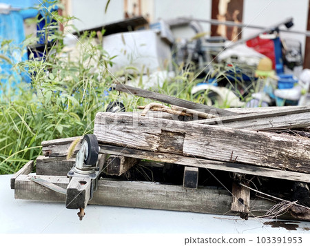 Image of illegal dumping of lots of garbage and grass Image of illegal dumping of lots of garbage and grass 103391953