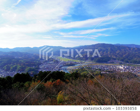 Ozu cityscape seen from Mt. Fuji (Ozu City, Ehime Prefecture) Ozu cityscape seen from Mt. Fuji (Ozu City, Ehime Prefecture) 103393858