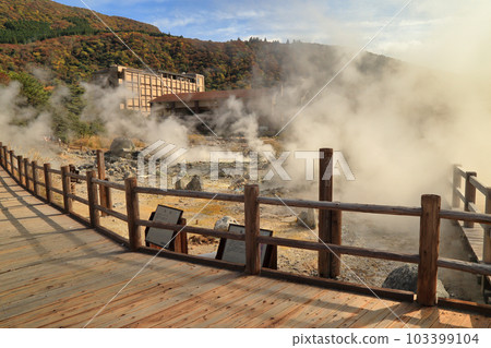 Scenery of Kiyoshichi Jigoku in Unzen Jigoku in autumn (November 2021, Unzen City, Nagasaki Prefecture) Scenery of Kiyoshichi Jigoku in Unzen Jigoku in autumn (November 2021, Unzen City, Nagasaki Prefecture) 103399104