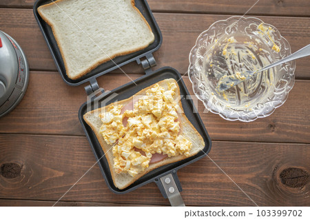 Prepared egg ham hot sandwich Prepared egg ham hot sandwich 103399702