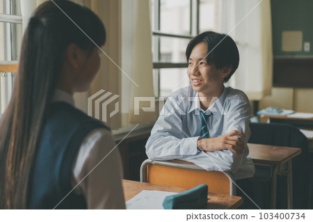 junior high school student, junior high student, middle school student 103400734