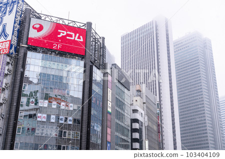 "Tokyo" Snowy winter Shinjuku city scenery "Tokyo" Snowy winter Shinjuku city scenery 103404109