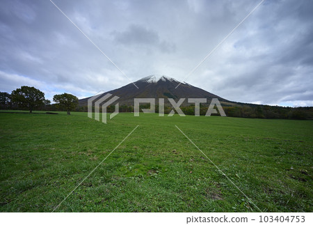 十一月的大山 103404753