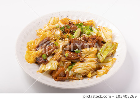 甜辣炒牛雜白菜 103405269