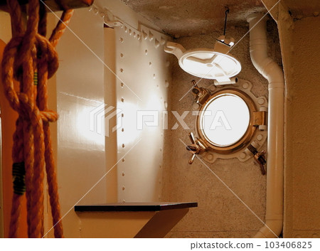 Ship window round window (porthole) Ship window round window (porthole) 103406825