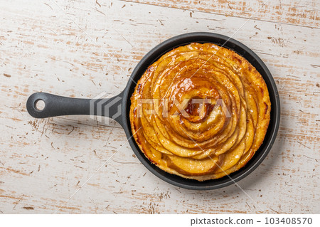 Freshly baked apple pie Apple pie Freshly baked apple pie Apple pie 103408570