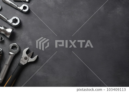 car, key, tool 103409113