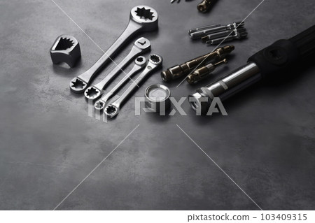 car, key, tool 103409315