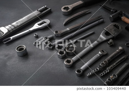 car, key, tool 103409440