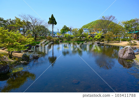 紫式部公園泉池越前市 紫式部公園泉池越前市 103411788