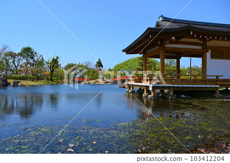 Murasaki Shikibu Park Tsuridono Izumiike Echizen City 103412204