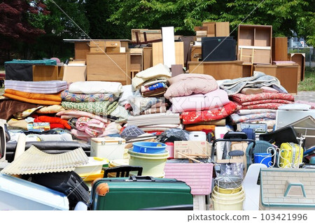 Bulky garbage Bulky garbage 103421996