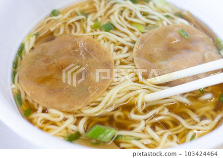 美味的杯麵 103424464