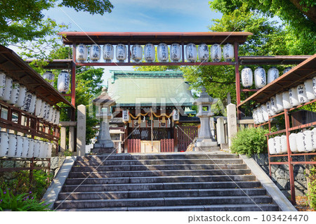 若宮八幡神社（陶器神社）京都市東山區 103424470