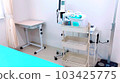 手術室的醫療設備 103425775