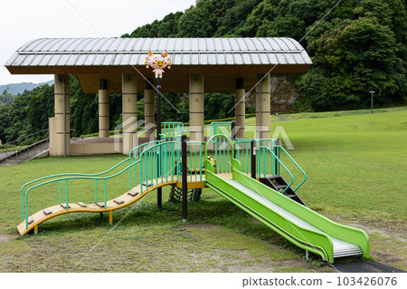 Hokusatsu Koiki Park Nobi Nobi Zone Children's Slide 103426076